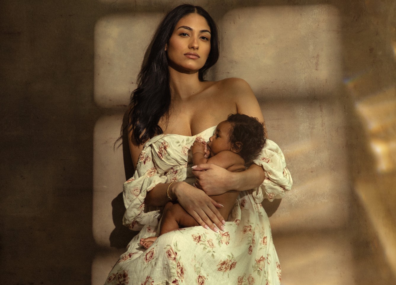 online photography tutorial - learn motherhood photography from Lola Melani